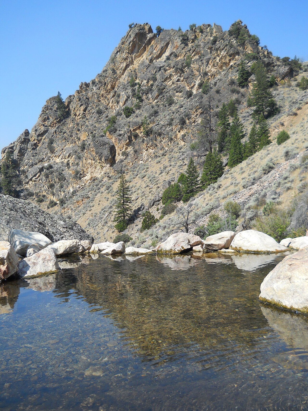 Natural pool and rocky canyon at Goldbug Hot Springs